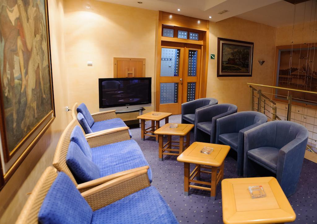 Hotel Prezident Palić Extérieur photo