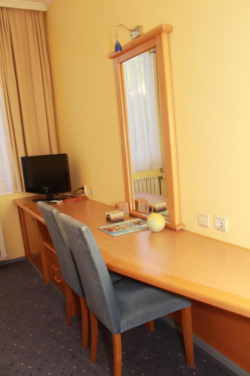 Hotel Prezident Palić Extérieur photo