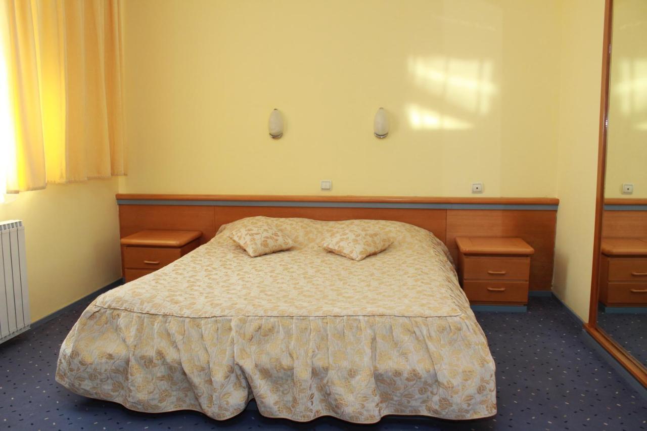 Hotel Prezident Palić Extérieur photo