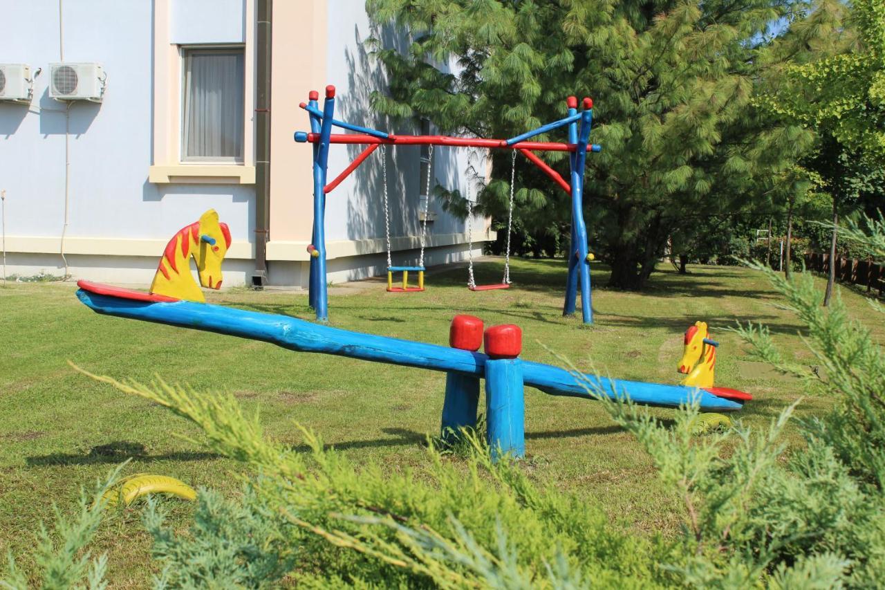 Hotel Prezident Palić Extérieur photo