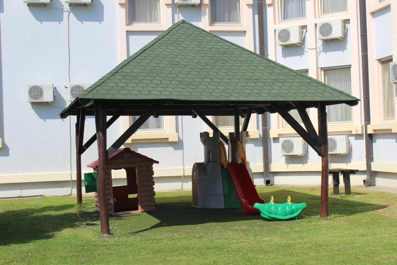 Hotel Prezident Palić Extérieur photo