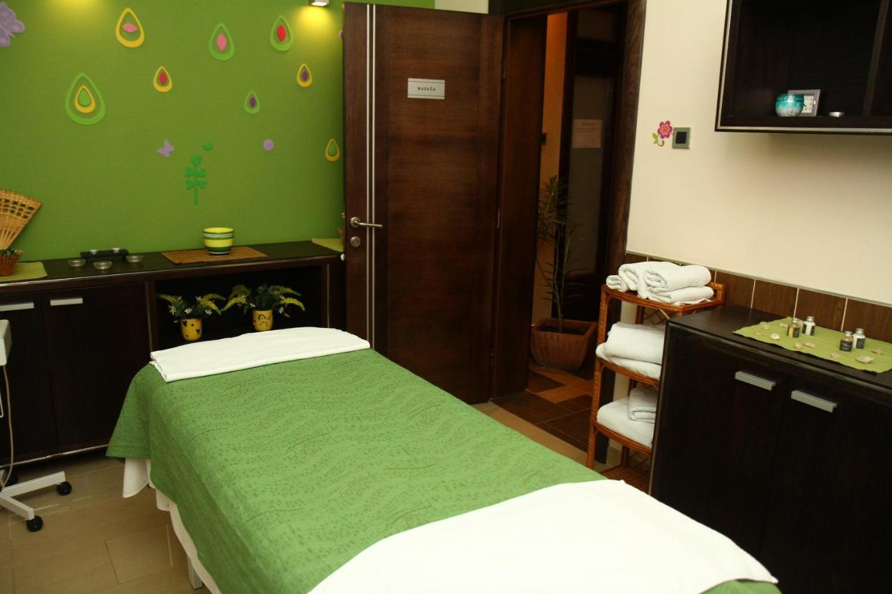 Hotel Prezident Palić Extérieur photo